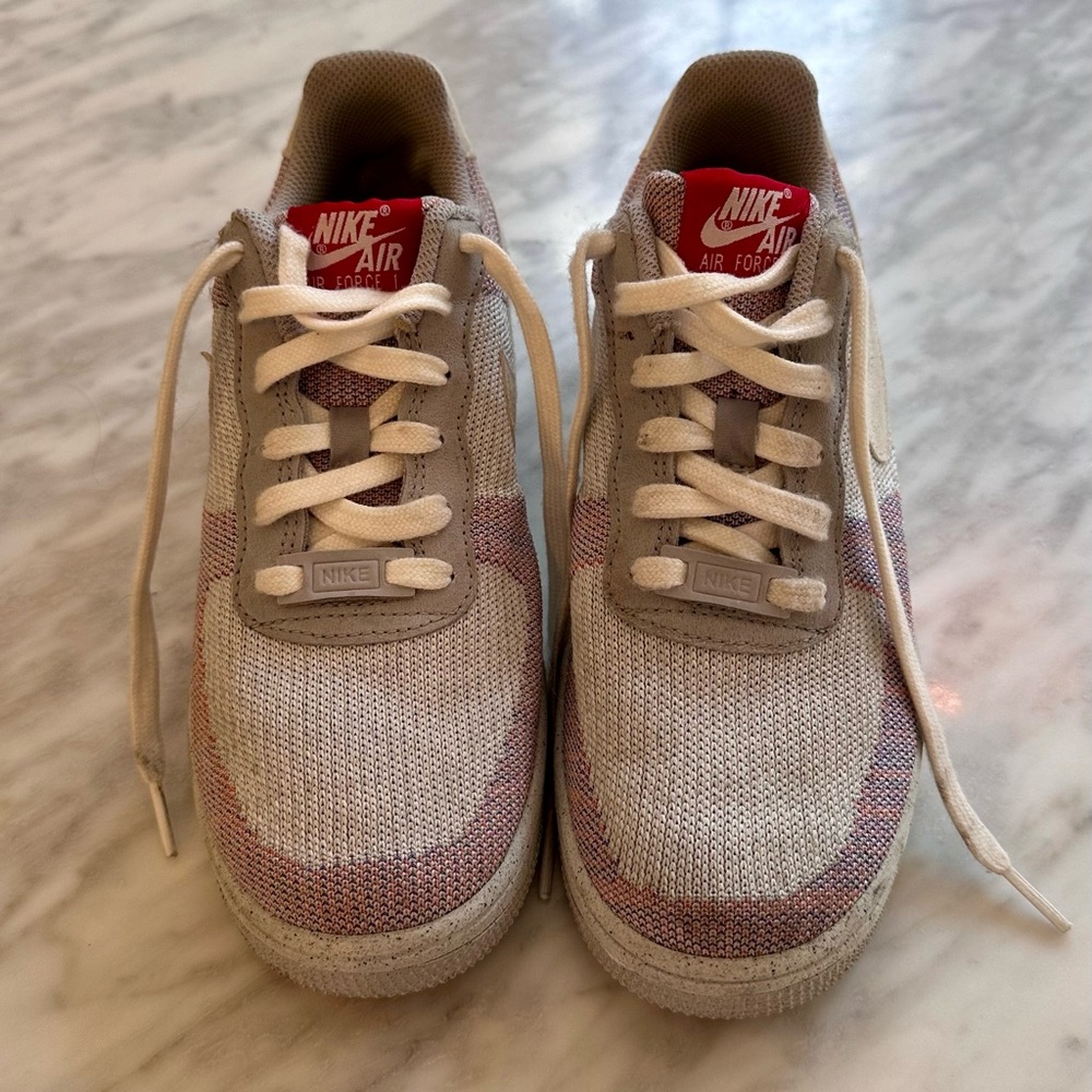 Nike Air Force 1 Sneakers - Cream and Pink